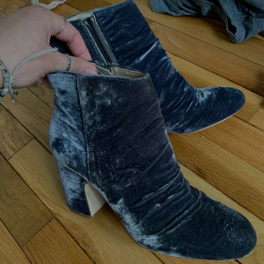 Velvet gray booties